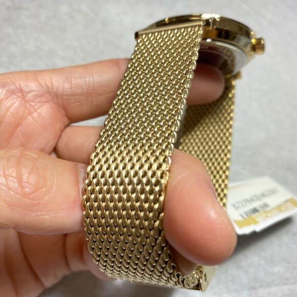 Michael Kors MK7150 Auden Three-Hand Gold-Tone Alloy Watch - Picture 4 of 9